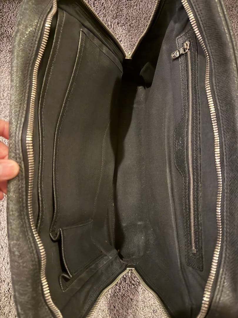 LOUIS VUITTON ルイヴィトン イゴール ビジネス バッグ タイガ