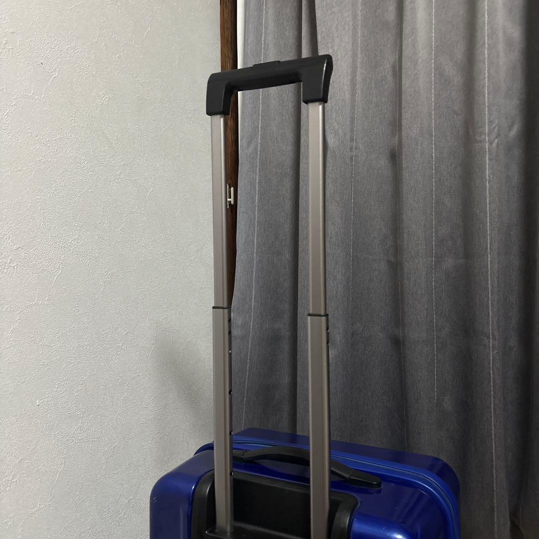 ゼロハリーバートン　キャリーケース　4輪　ブルー　約55L 状態良い　最安値