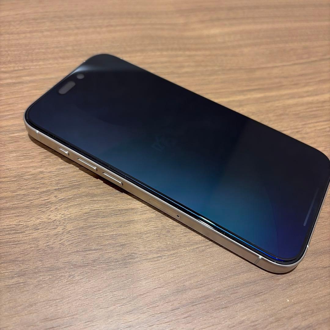 【美品】iPhone 15 Pro ホワイト 128GB