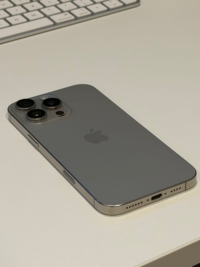 iPhone 16 Pro Max 256GB ナチュラルチタニウム