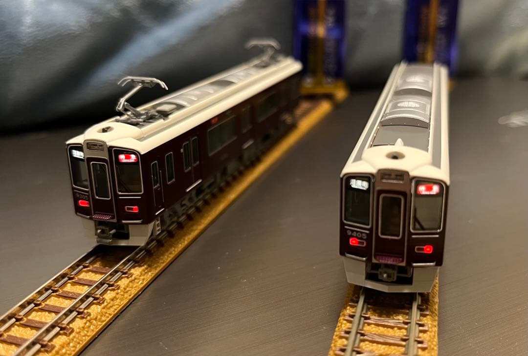 KATO 10-1280 阪急9300系8両＋2350形PRIVACEセット