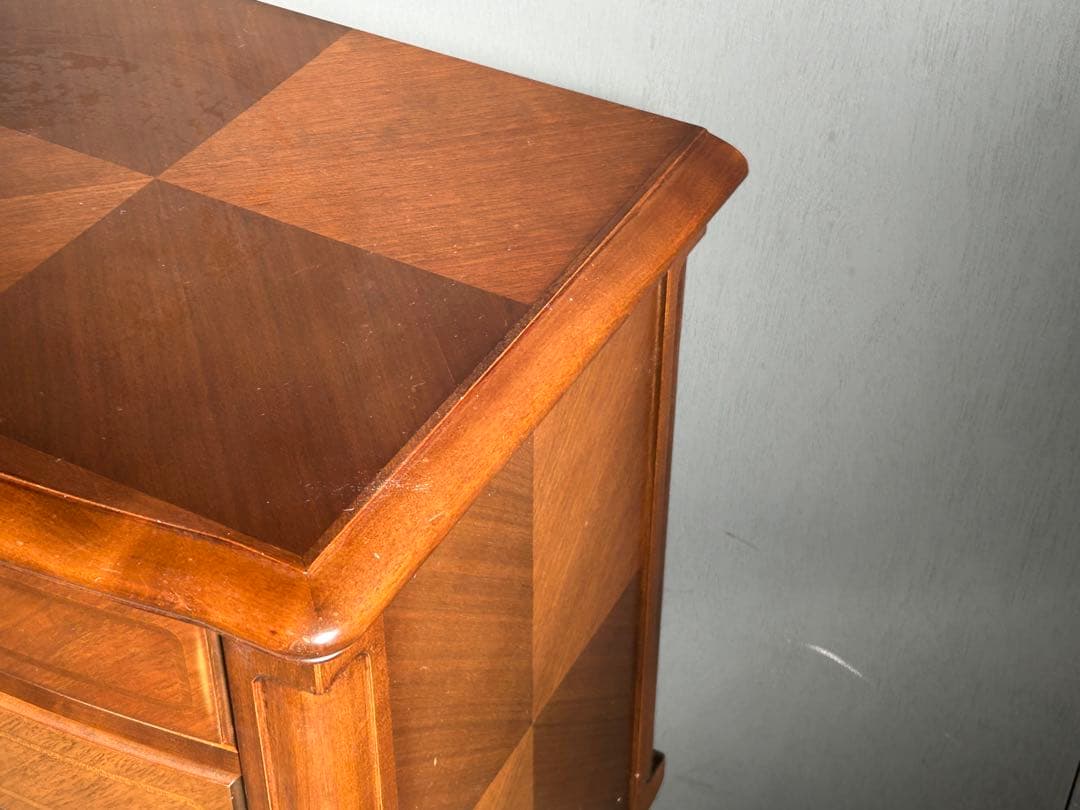 ① フランスベッド　ヨーロピアン　クラシカル　ナイトテーブル　アンティーク　IG