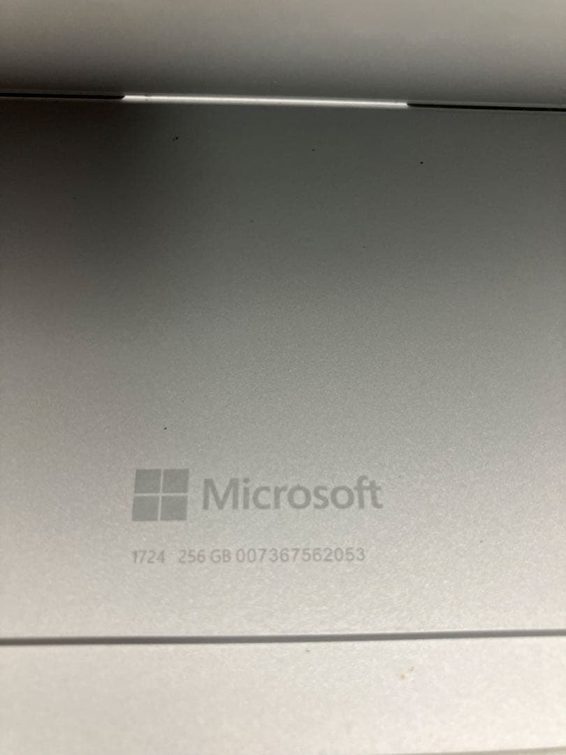 ジャンク品　Microsoft Surface ノートPC本体