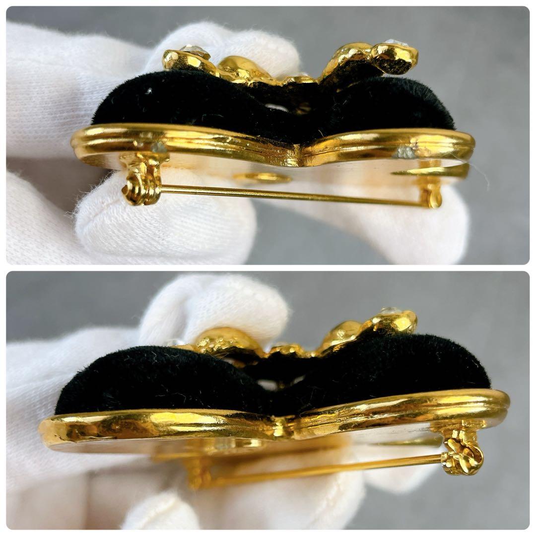 Christian Lacroix クリスチャンラクロワ　ブローチ　ヴィンテージ