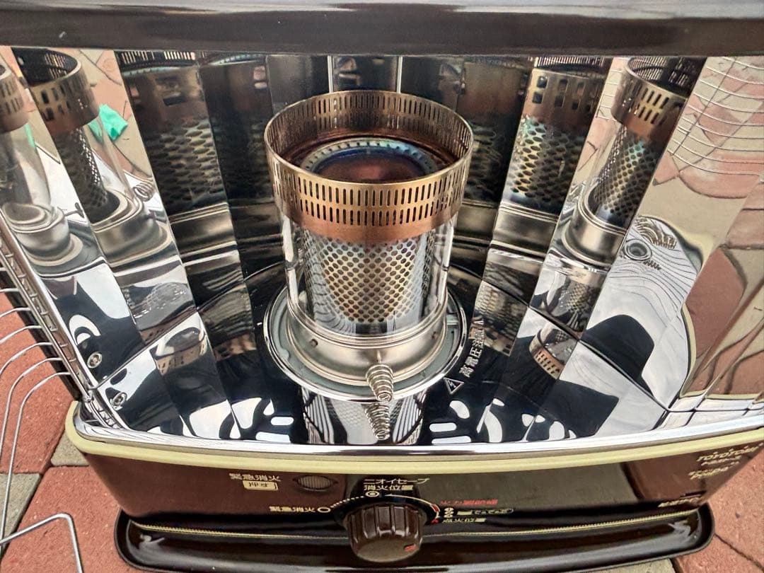 美品 石油ストーブ RS-W30H トヨトミ 19年製