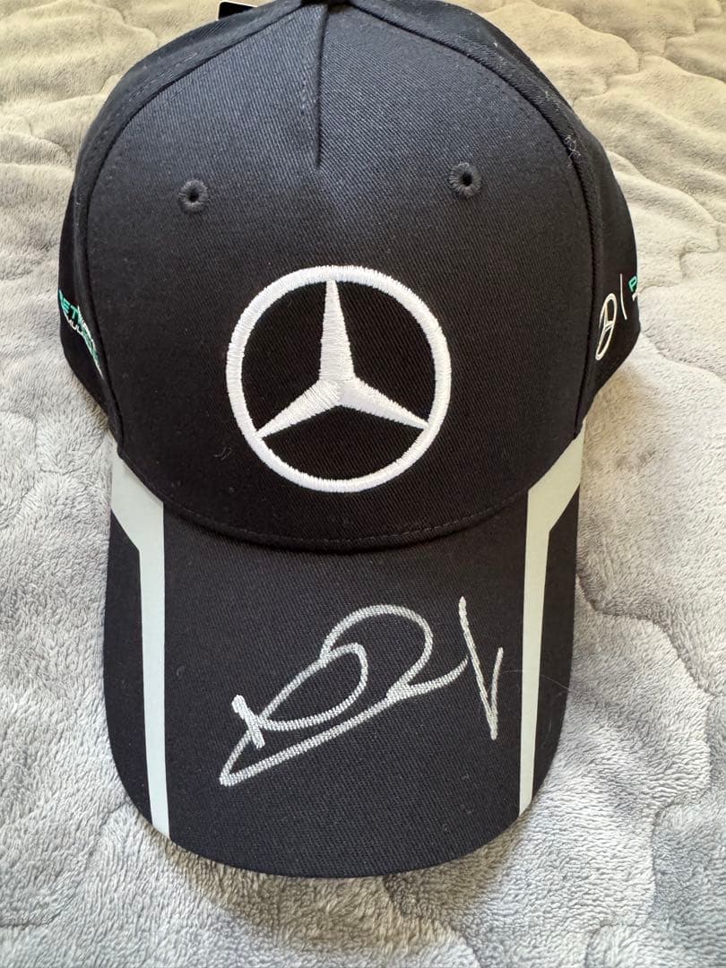 F1 メルセデス AMG ニコ&ルイス 直筆サイン キャップ