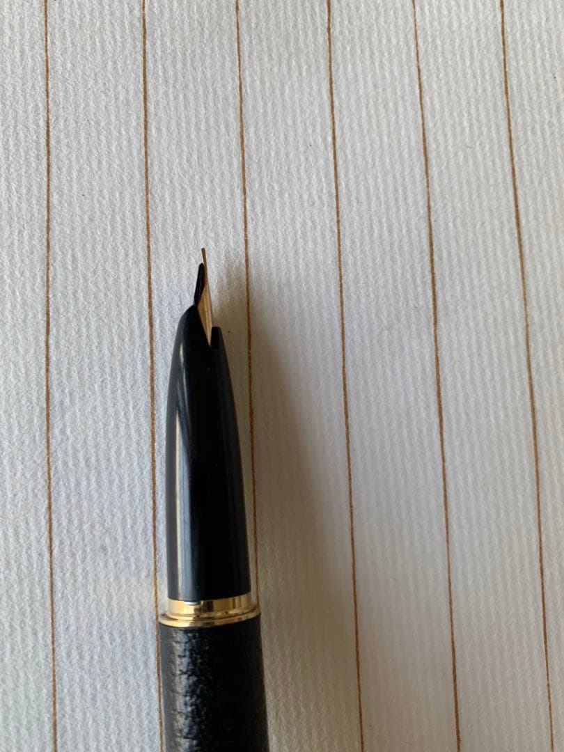 パイロット 18Kペン先万年筆& セーラー 18Kペン先革巻き万年筆 2本セット