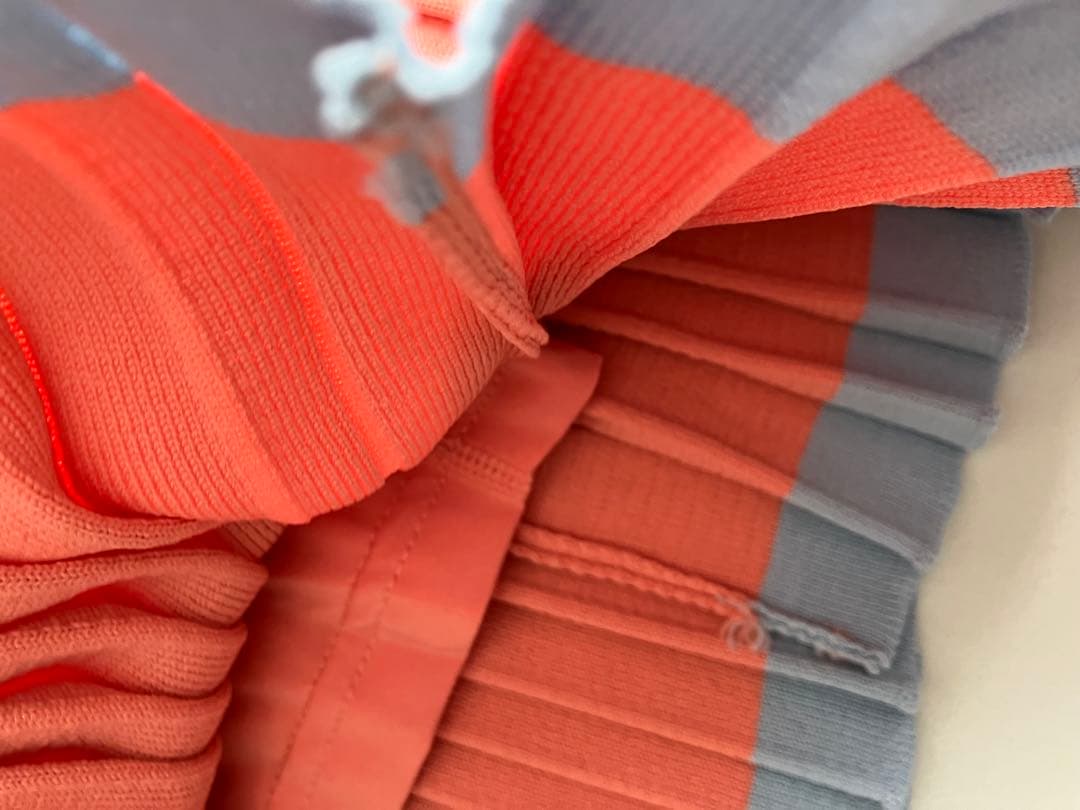 新品タグ付⛳️アディダスゴルフ激カワ　ニット&スカートセット　M