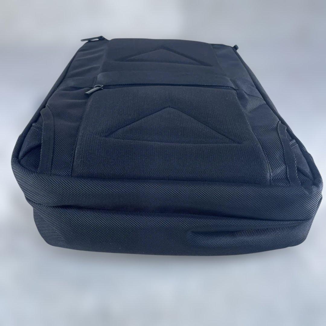 【未使用級】千葉ロッテマリーンズ　ビジネスバッグ サコッシュ タグ付き