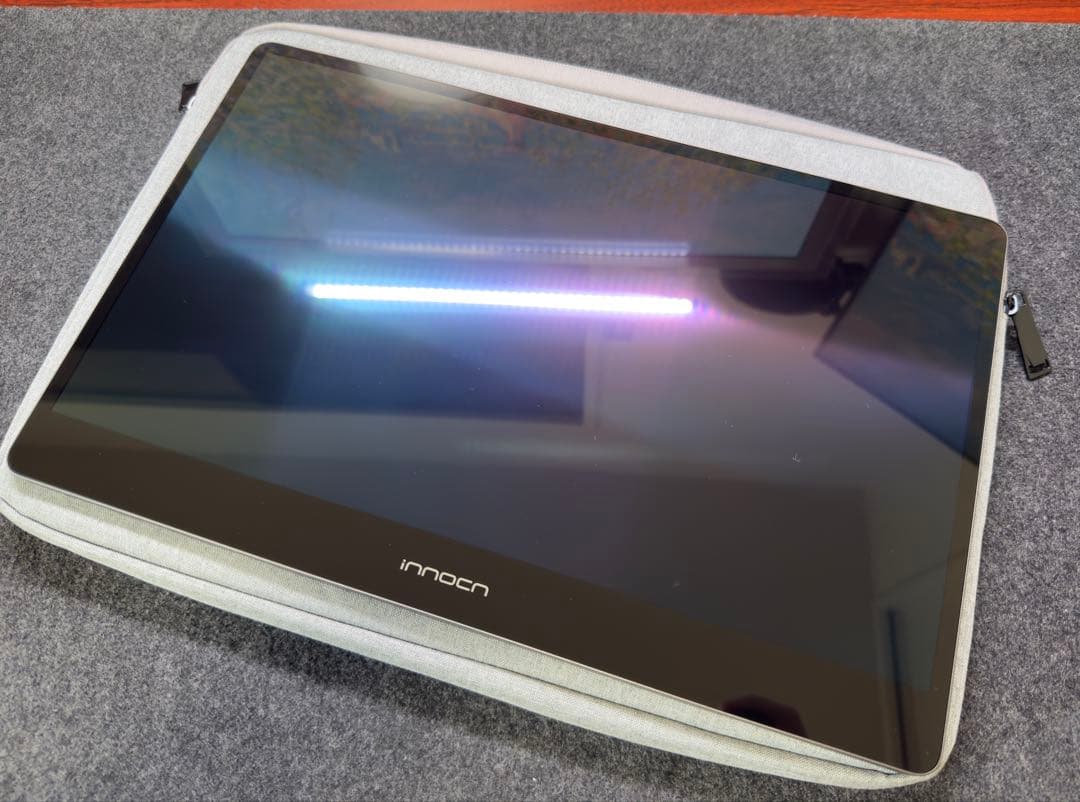 INNOCN OLED有機EL15.6 ポータブルモニター