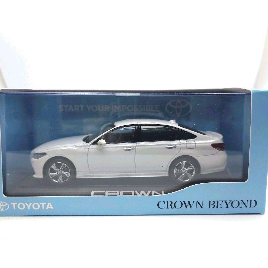 1/30 トヨタ　220クラウン　カラーサンプル　ホワイトパール