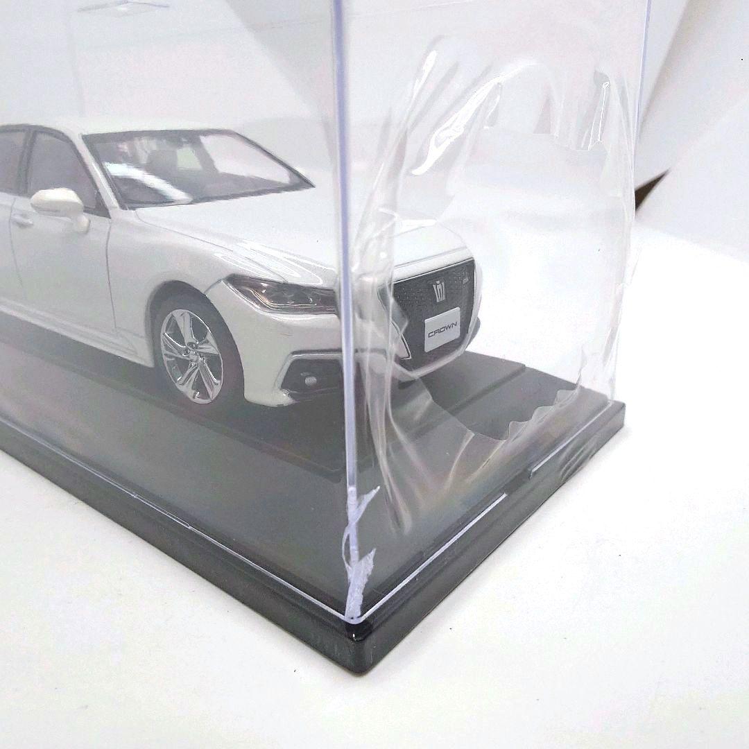1/30 トヨタ　220クラウン　カラーサンプル　ホワイトパール