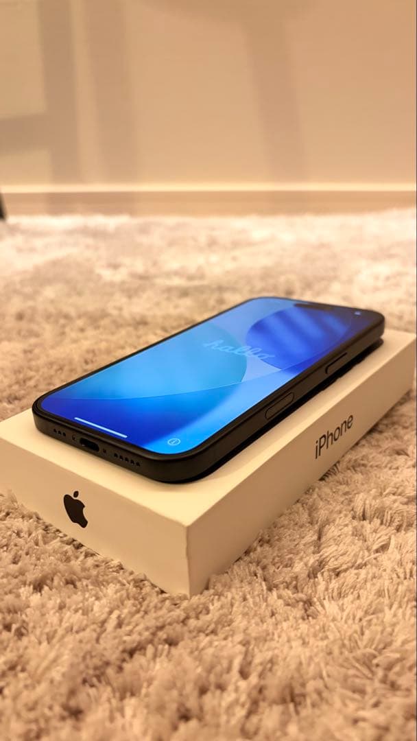 【バッテリー100%】美品iPhone16 128GB おまけあり