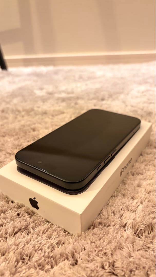 【バッテリー100%】美品iPhone16 128GB おまけあり