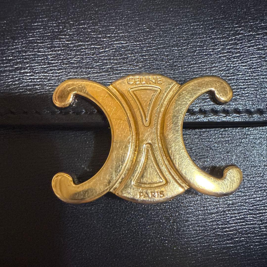 セリーヌ三つ折り財布