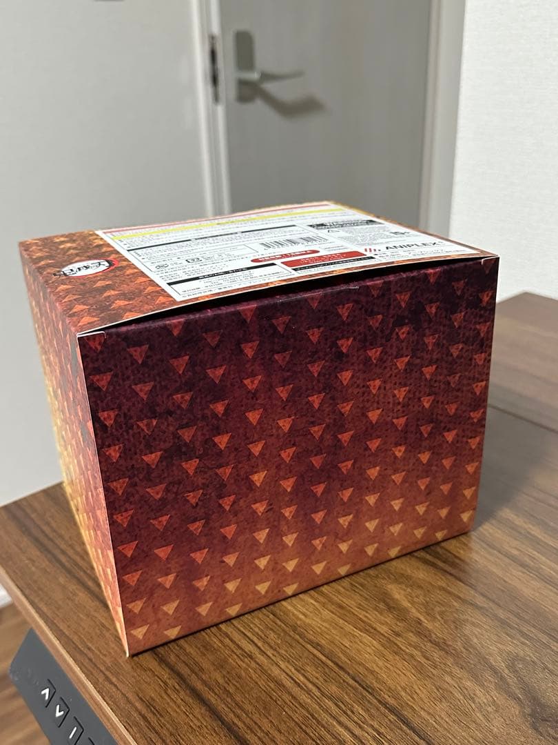 鬼滅の刃 我妻善逸 1/8スケールフィギュア