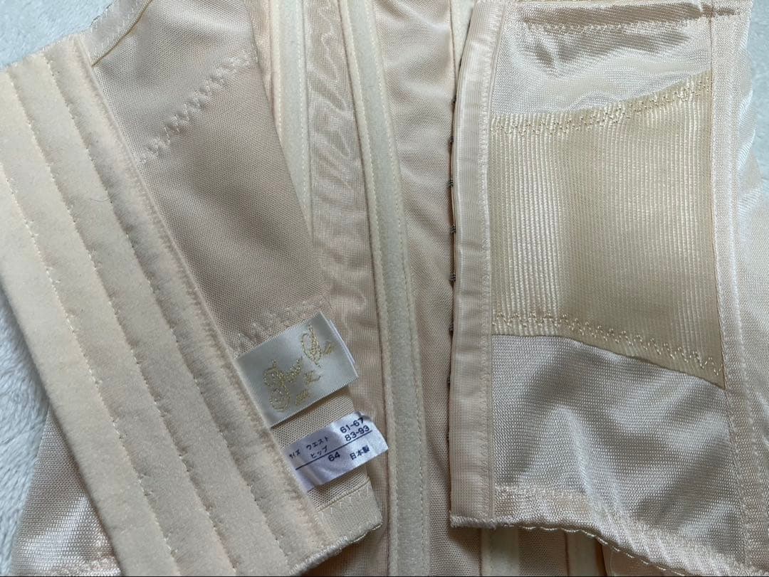 美品 フォーシスアンドカンパニー D65/64/64