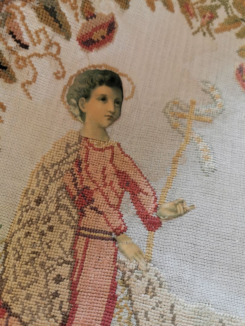 アンティーク 洗礼者聖ヨハネと羊プチポワン 薔薇朝顔菫ニードルポイント 麻布付