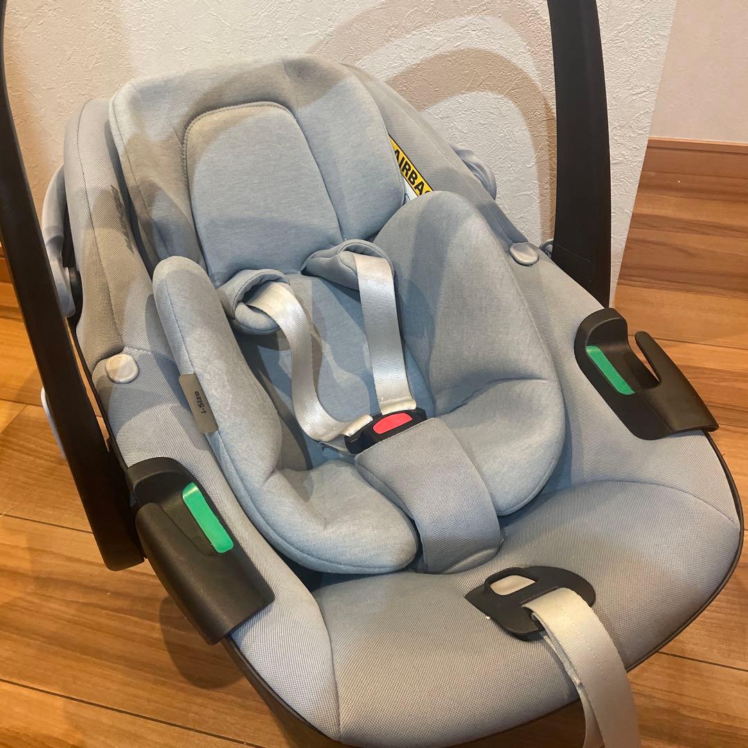 MAXI-COSI 車用チャイルドシート グレー　ペブル360