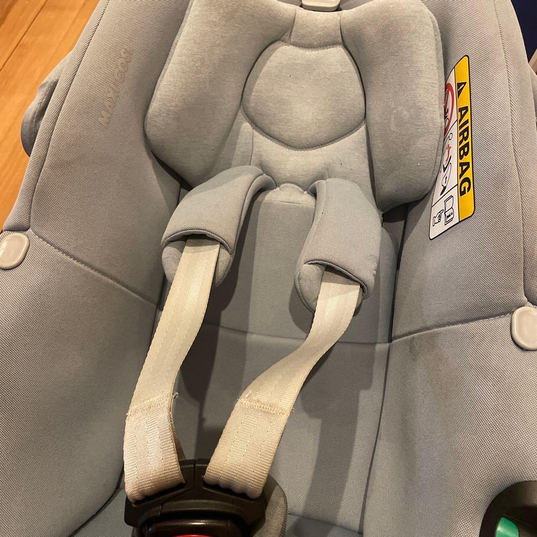 MAXI-COSI 車用チャイルドシート グレー　ペブル360