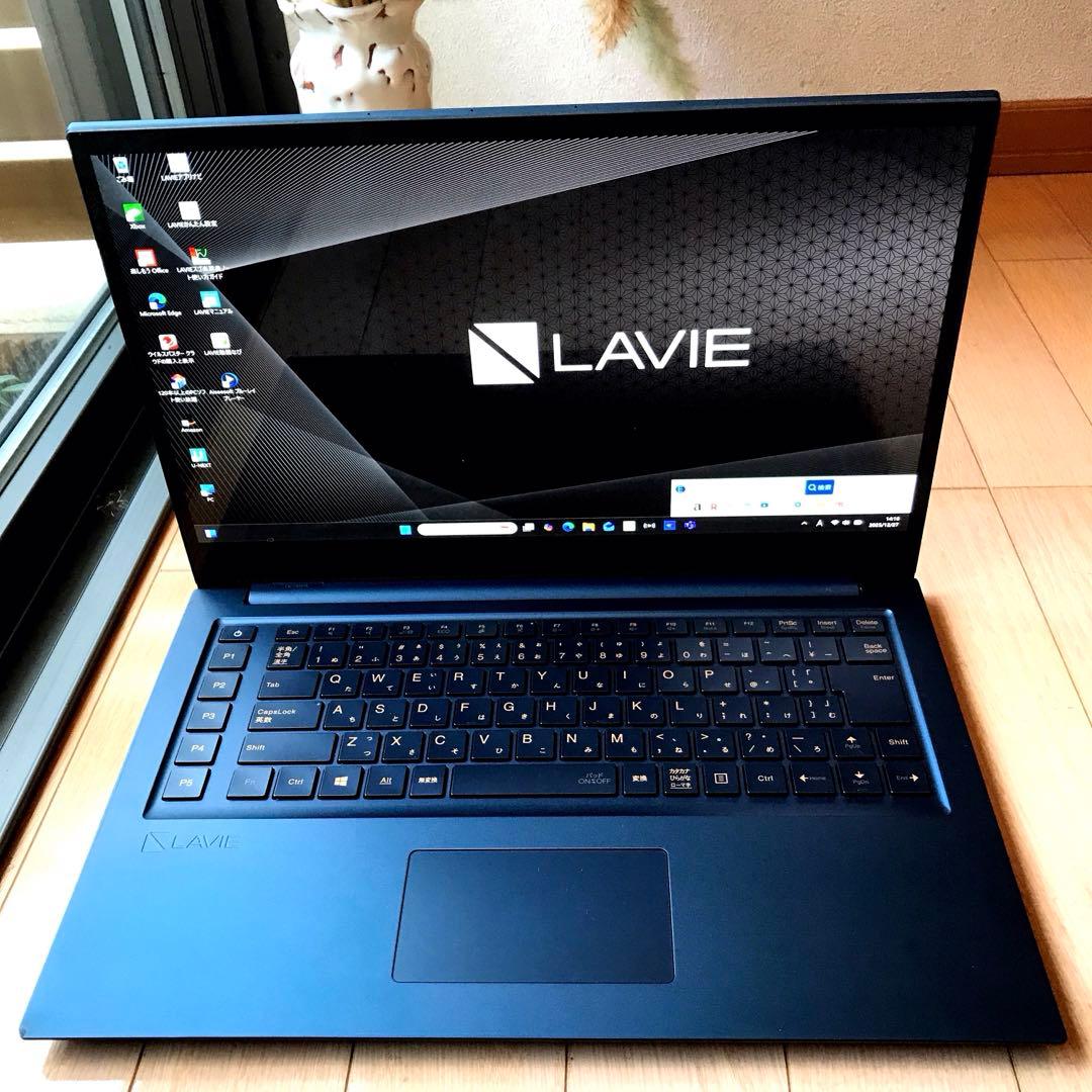 美品LaVieVEGA LV750/R【有機ELUltraHD4Kディスプレイ】