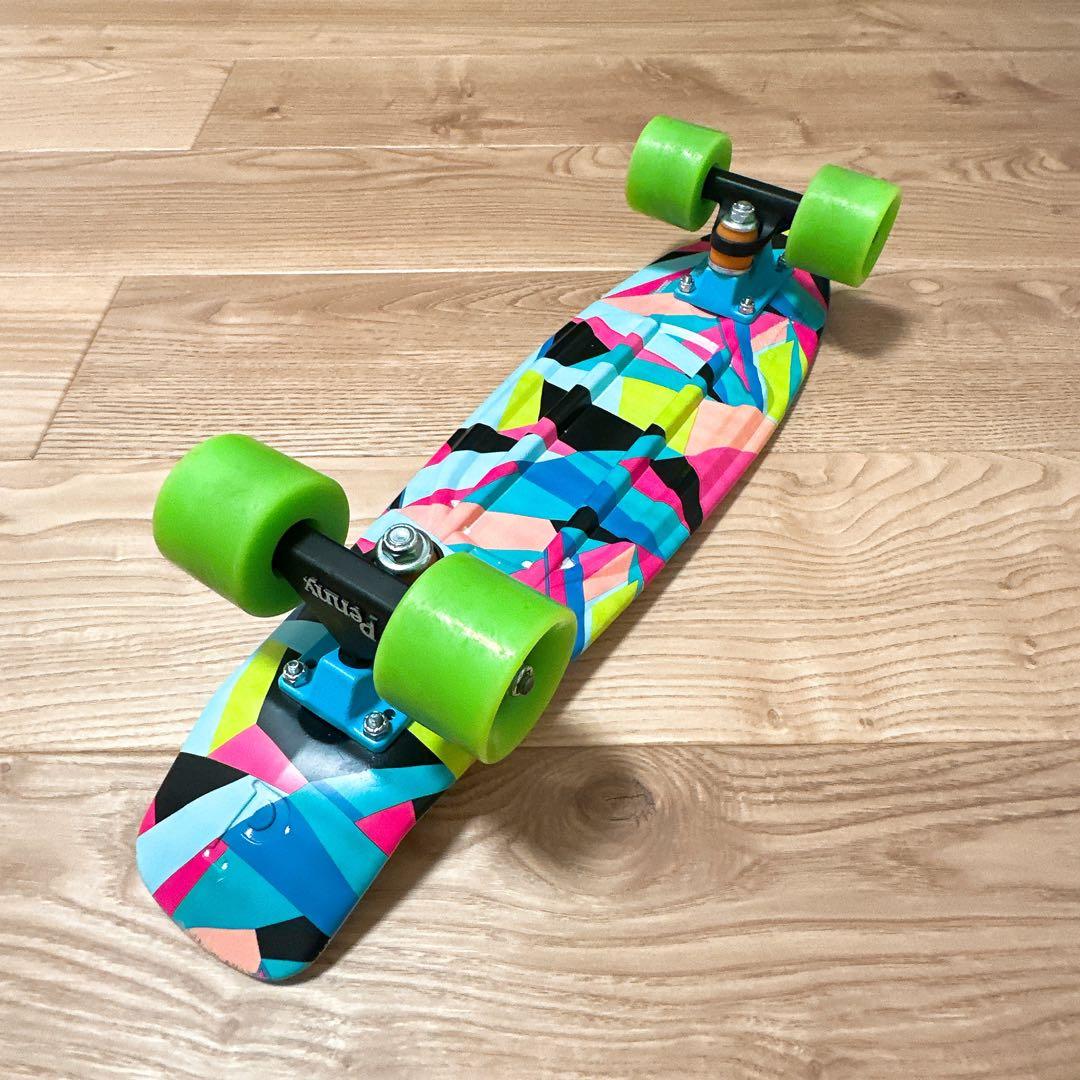 ペニー　penny スケートボード　カラフルデザイン　22インチ