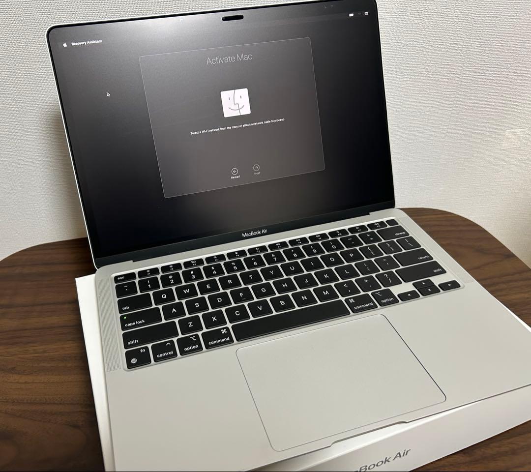 MacBook本体 Apple MacBook Air M1 16GB