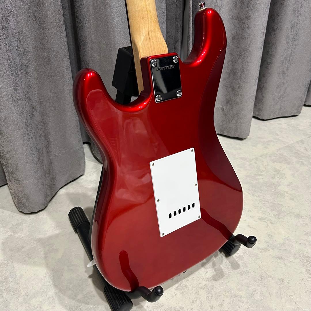 【美品】FERNANDES エレキギター　ストラト