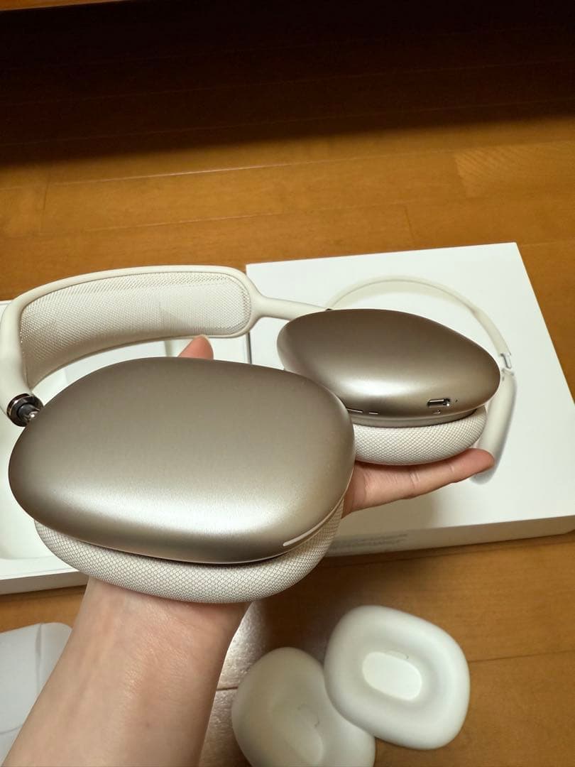 AirPodsMax スターライト　Type-C