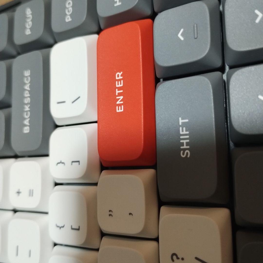 【美品】NuPhy Air75 V2 キーボードUS配列　バッグ付き