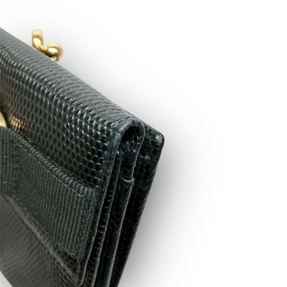 サルヴァトーレフェラガモ ★美品 三つ折り財布 ヴァラリボン がま口 ブラック