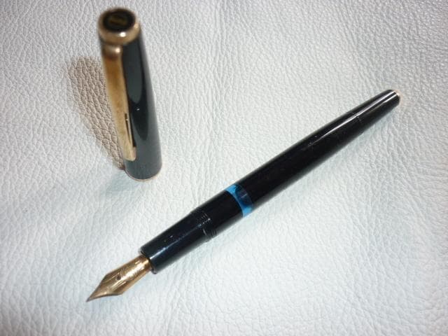 1960年代政治家『國井淳一』万年筆２本◆セーラーmini青軸とドイツ製 ゲーハ