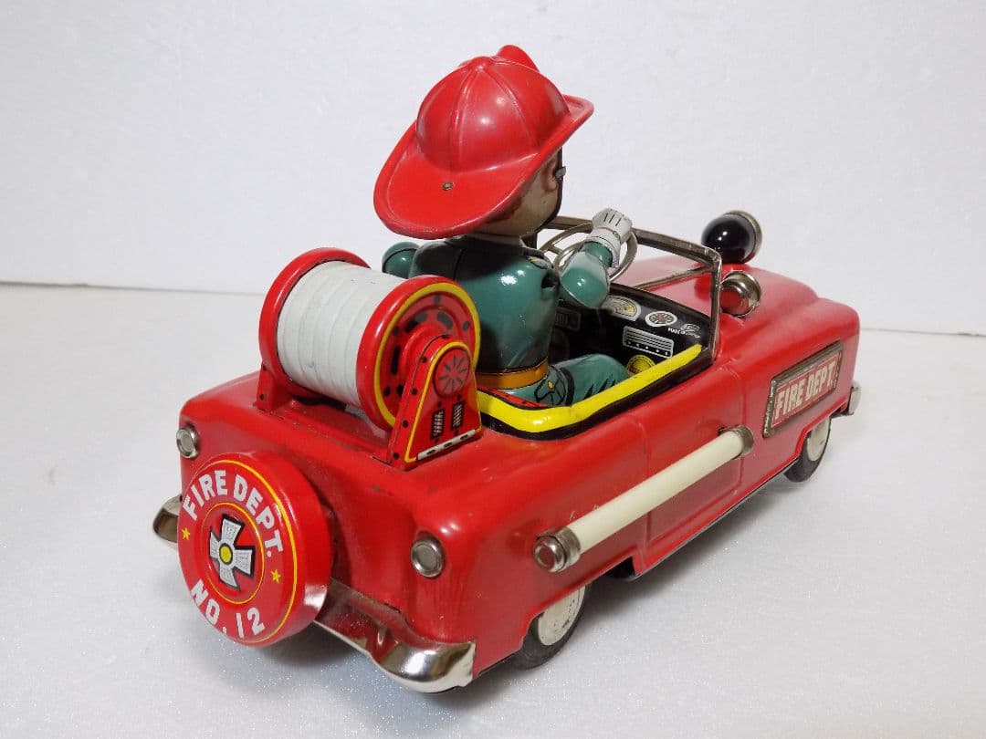 野村トーイ•新工社？ダブルネーム　電動　FIRE CHIEF CAR 動作品