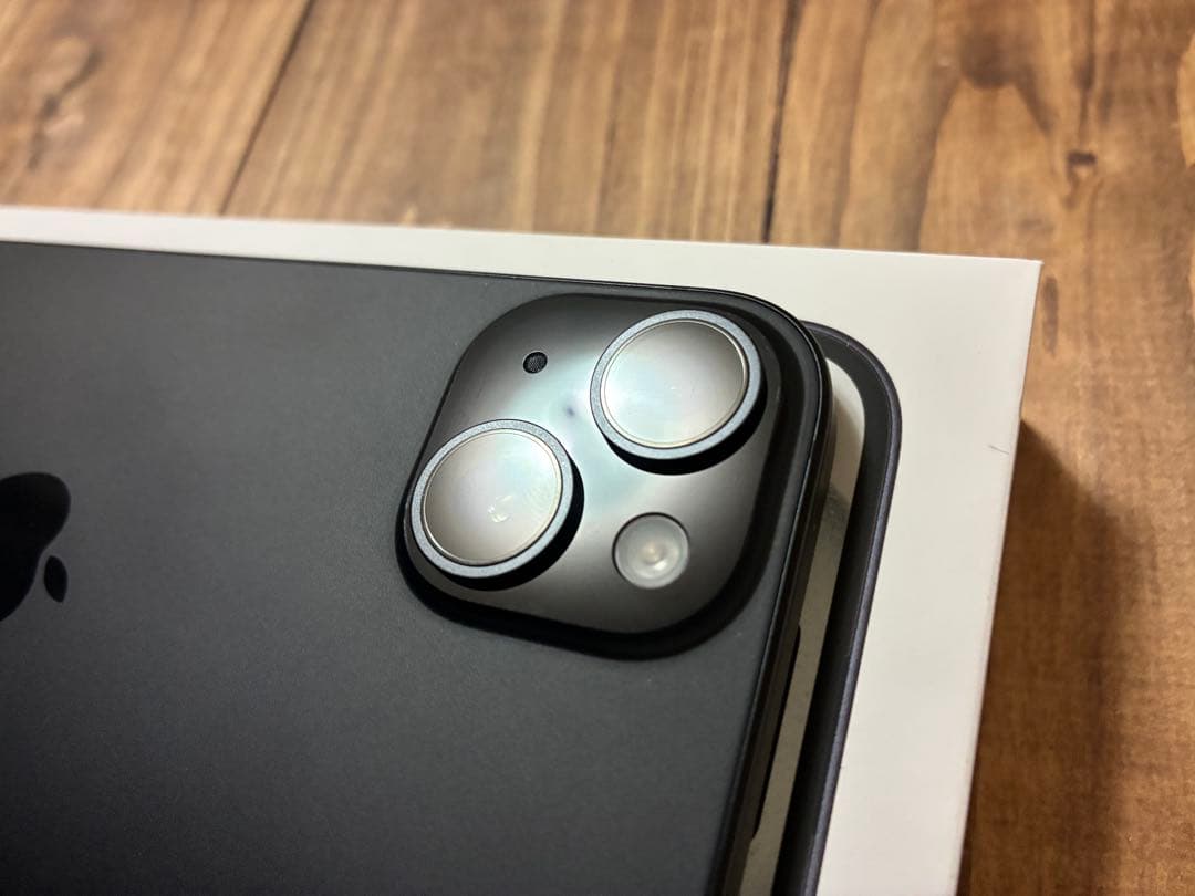 Apple iPhone 15 plus ブラック 128GB 本体 美品