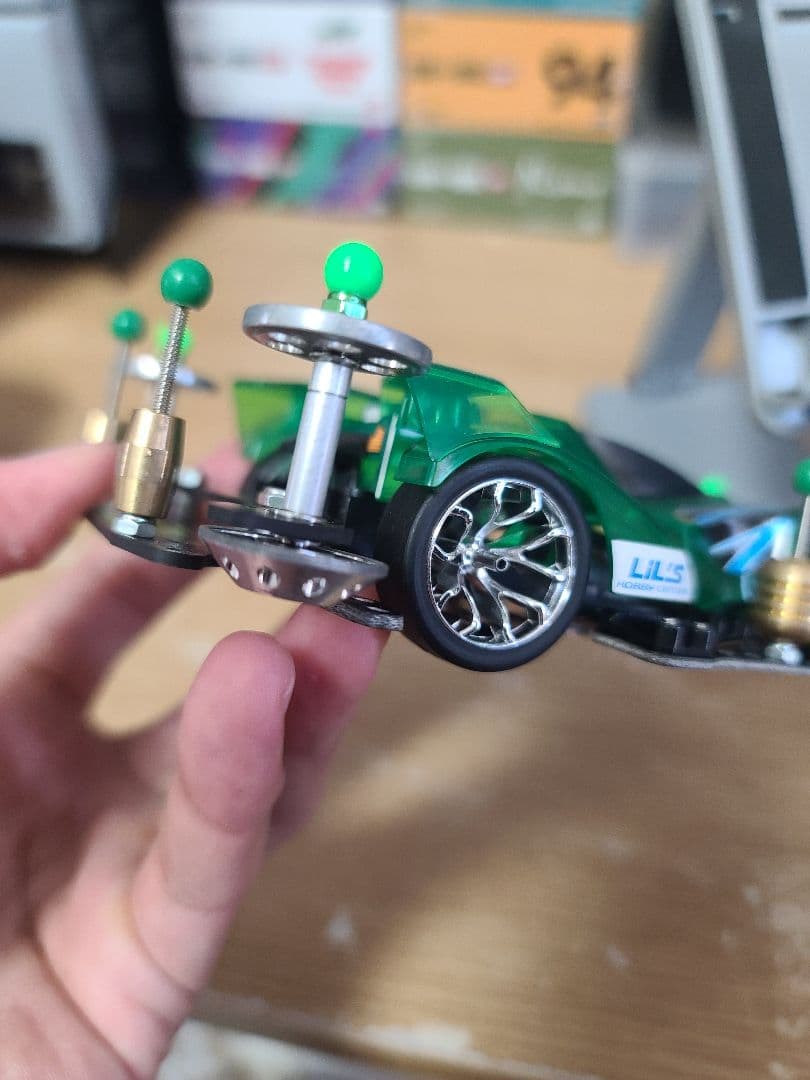 ミニ四駆 GUNBLUSTER XTO