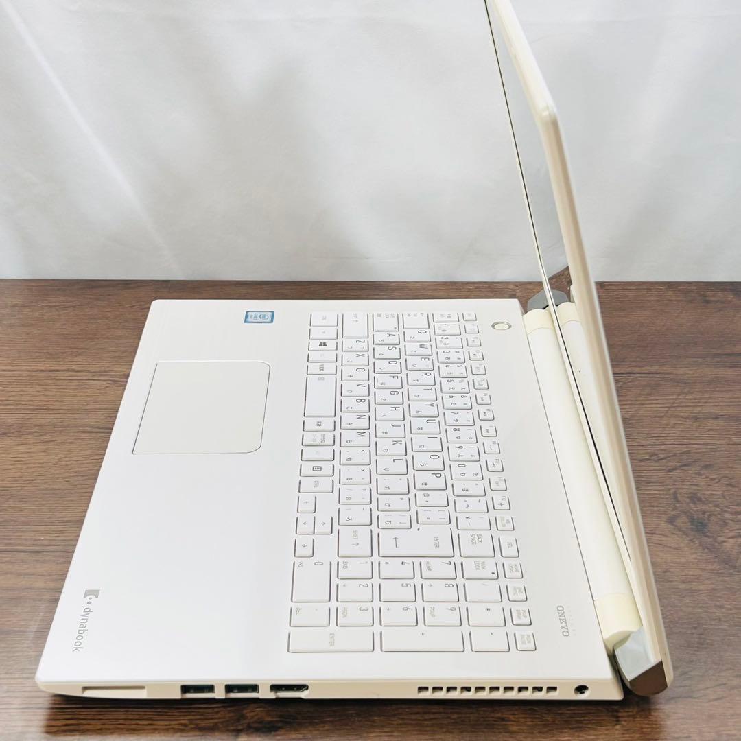 高性能i7★オフィス付きノートパソコン SSD搭載/16GB Windows11