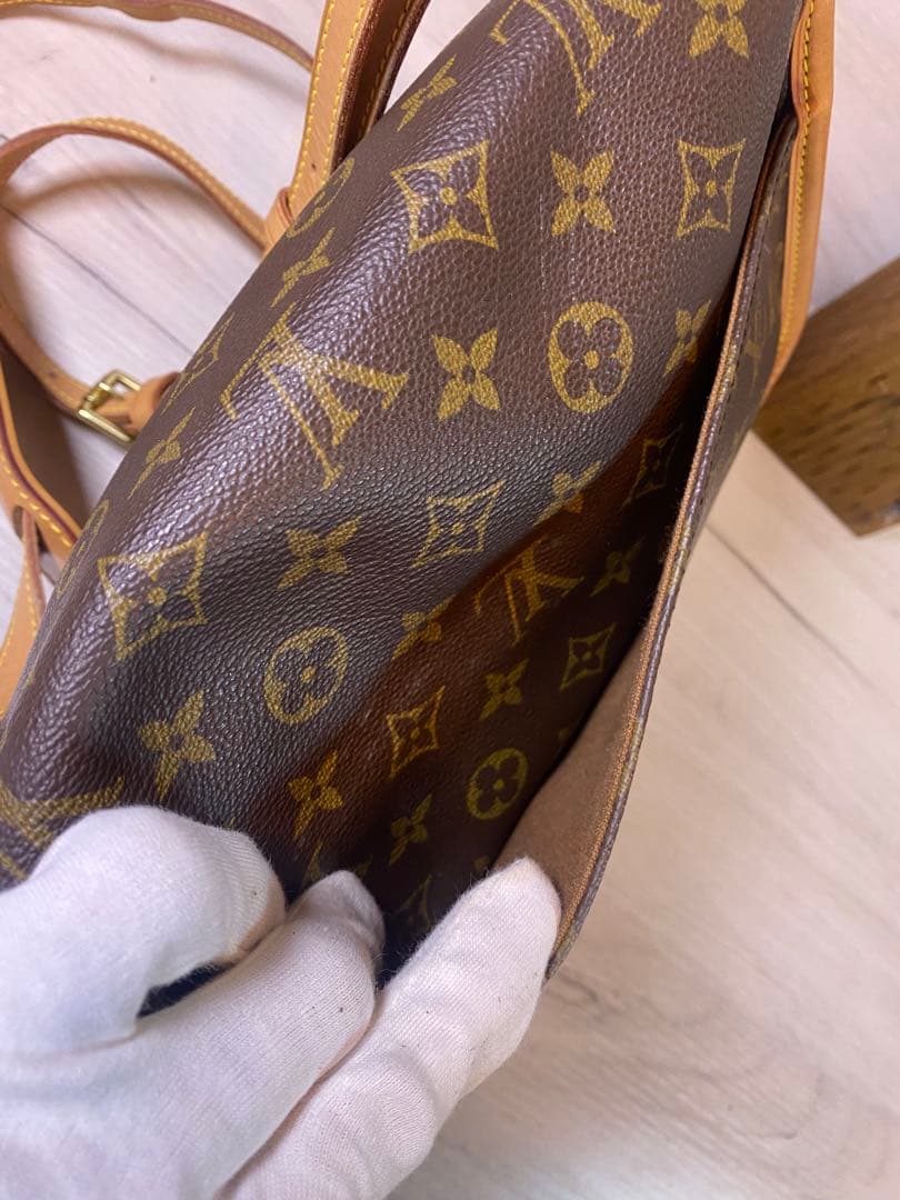 LOUIS VUITTON モノグラム ショルダーバッグ ソローニュ