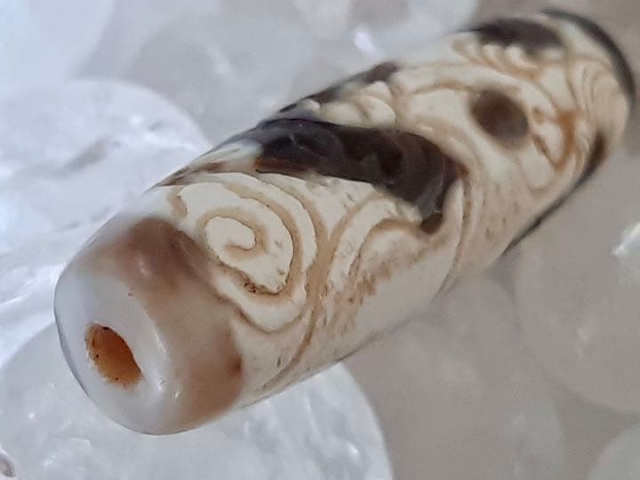 チベットジービーズ 西蔵天珠 優質老礦 特殊稀少彫刻龍神天珠