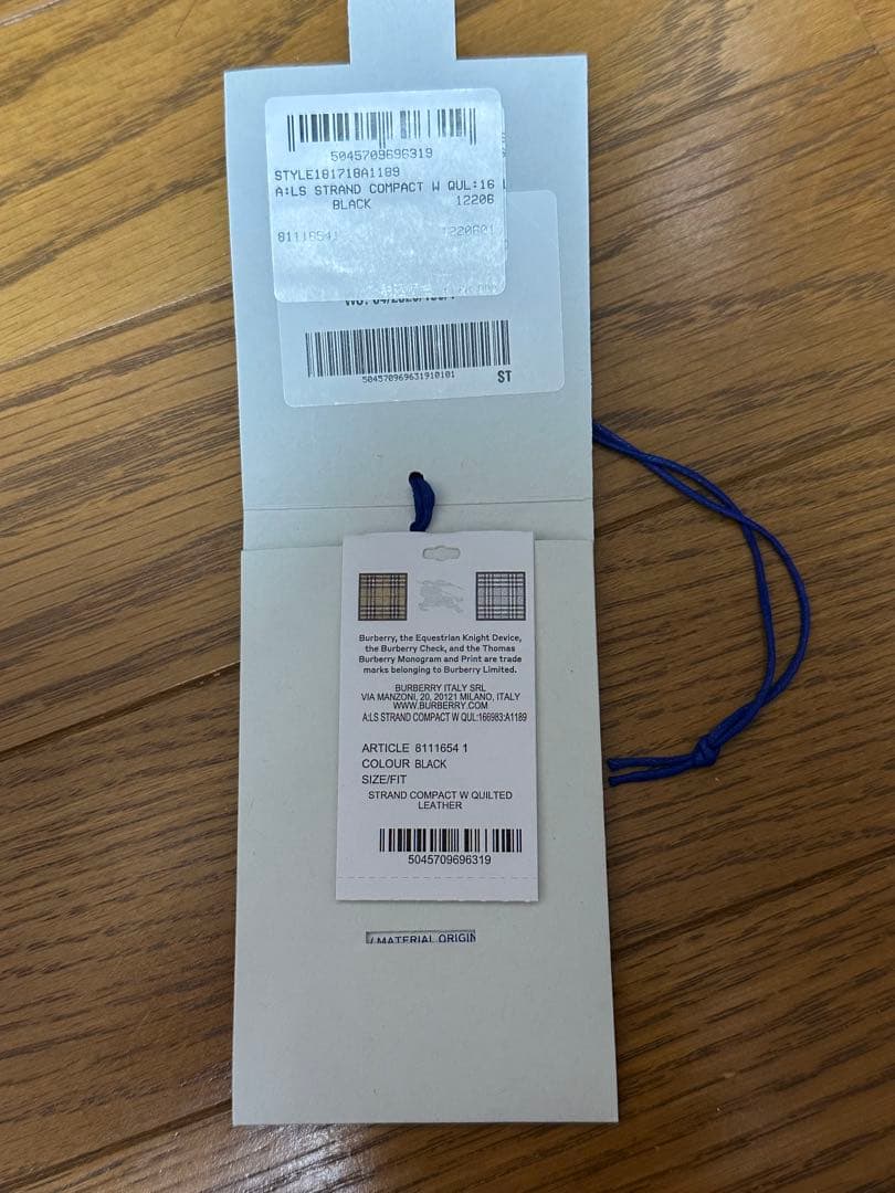 7日まで限定価格◇美品◇Burberry ストランド　ウォレット　タグあり