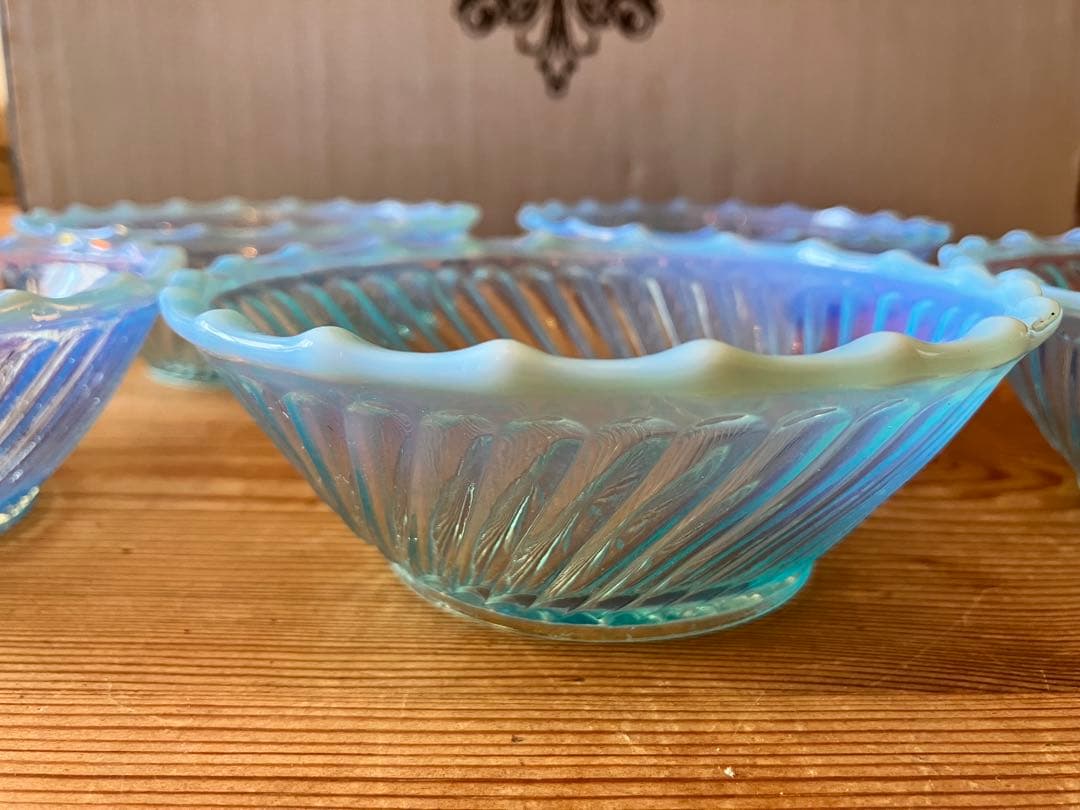 ウランプレスガラス　乳白×水色　氷コップ、小鉢×5 アンティーク