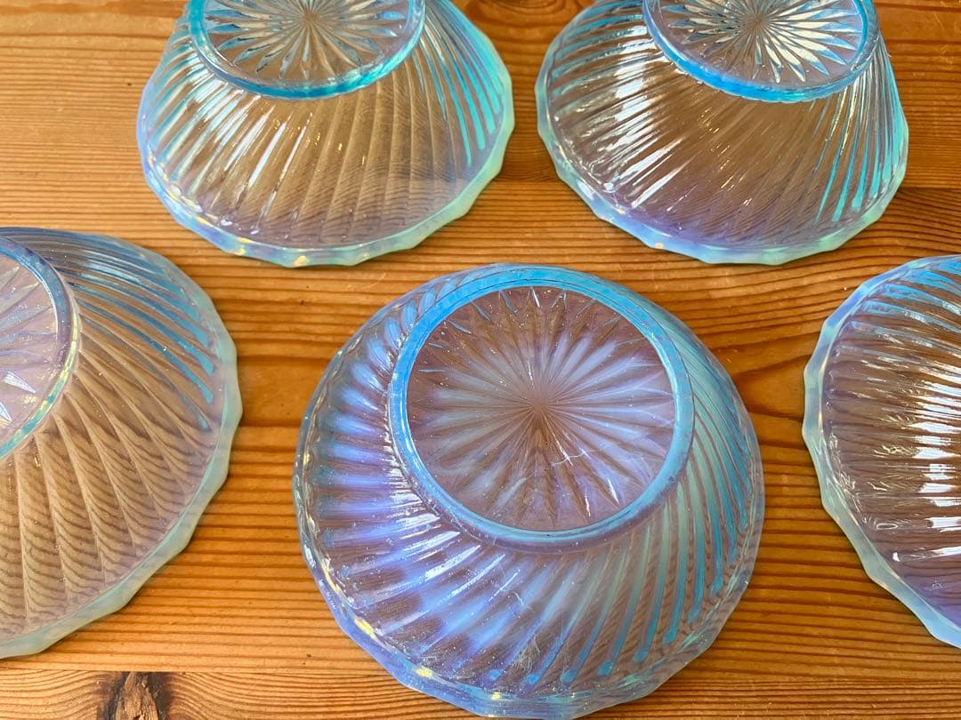 ウランプレスガラス　乳白×水色　氷コップ、小鉢×5 アンティーク