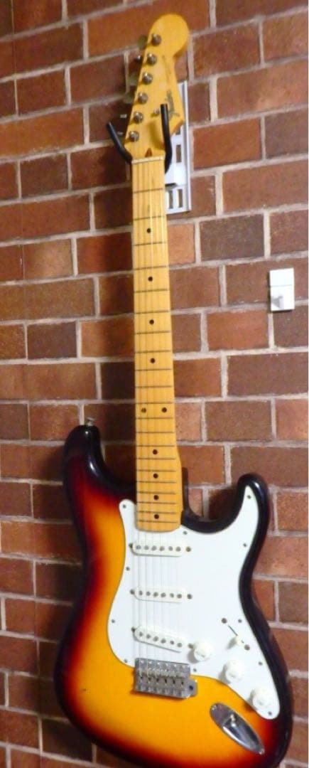 早い人勝ち！　Fender Japan エレキギター