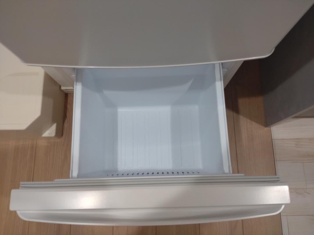 【natsumikan】三菱　冷蔵庫（送料込み）MR-P15K