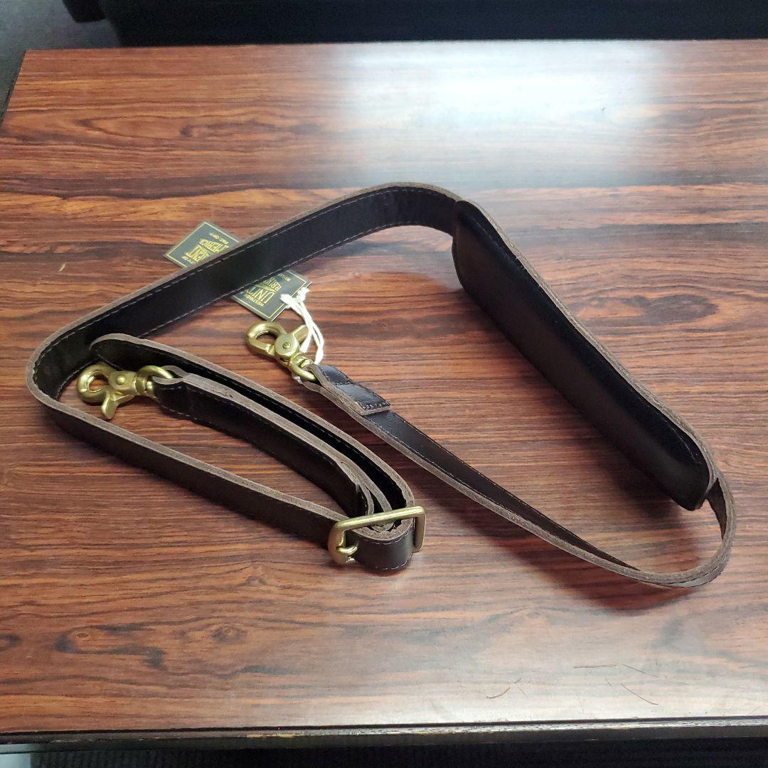 ウエストライドパデッドブリーフバッグキルテイングパッドホースハイド ショルダー付