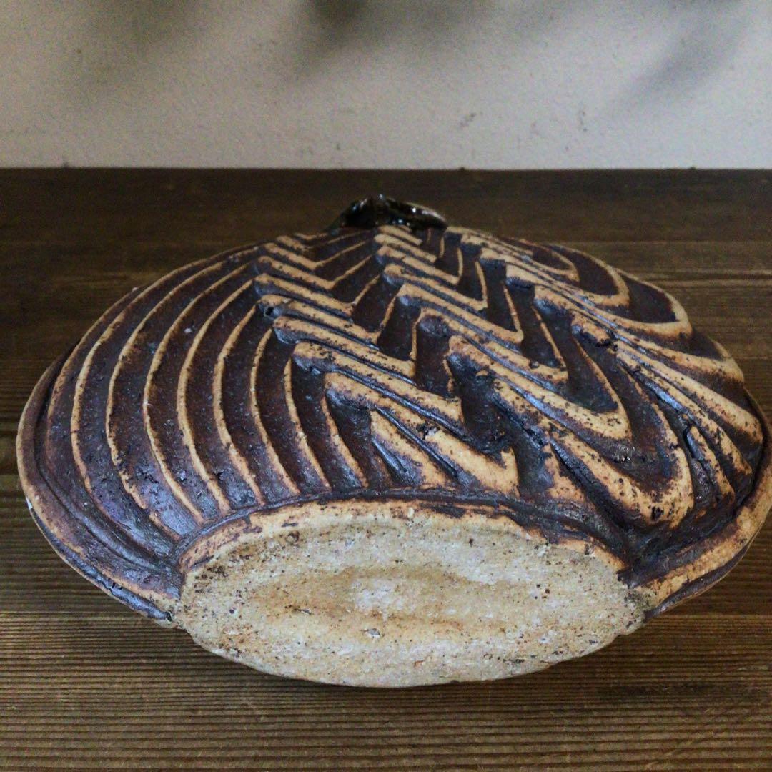 No3660  草文扁壺　陶芸　民藝　陶磁器　一輪挿し　花器　花入　壺　送料無料