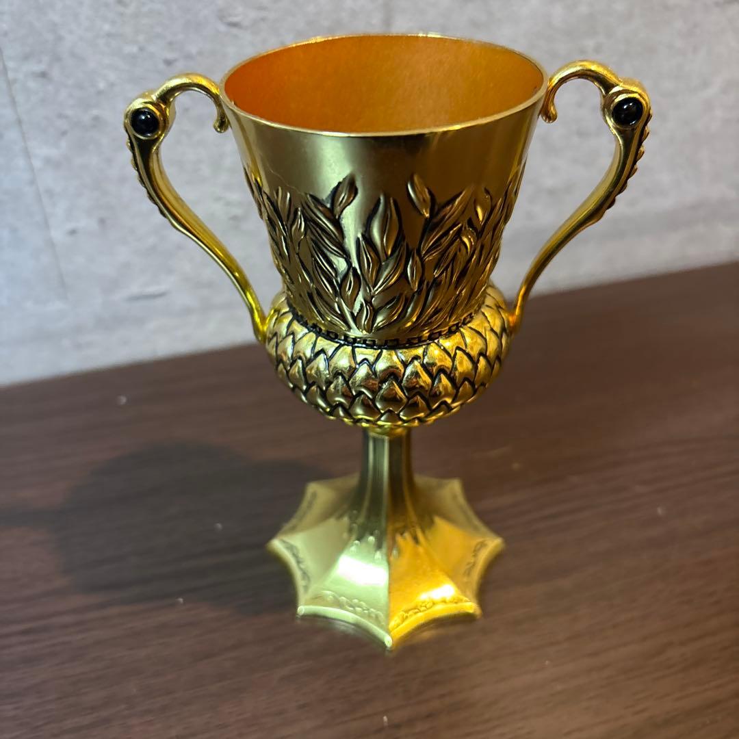 ハリー・ポッター 公式ライセンス ゴールドトロフィー型オブジェ