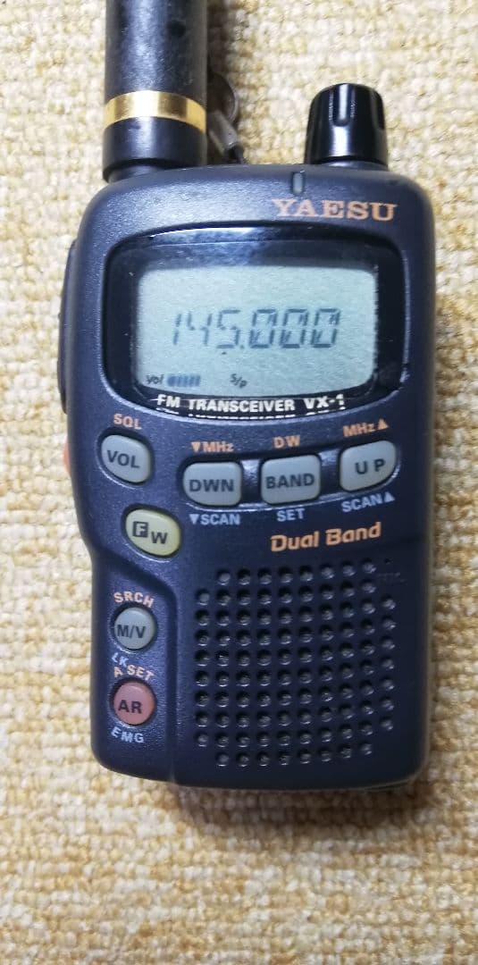 防災用　八重洲無線 standard VX－1 本体、電池ケース付き