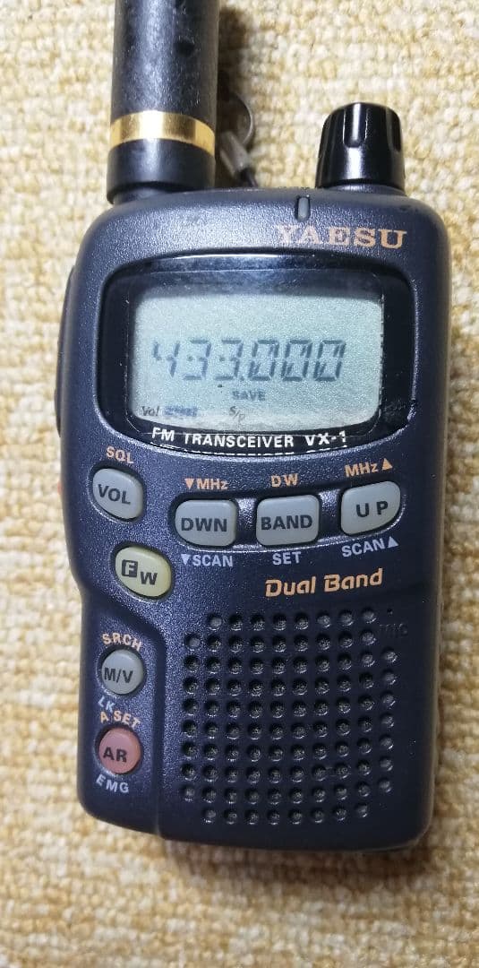 防災用　八重洲無線 standard VX－1 本体、電池ケース付き