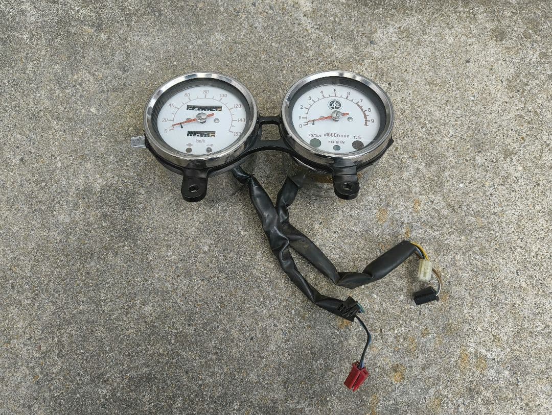 sr400 メーター　実働外し