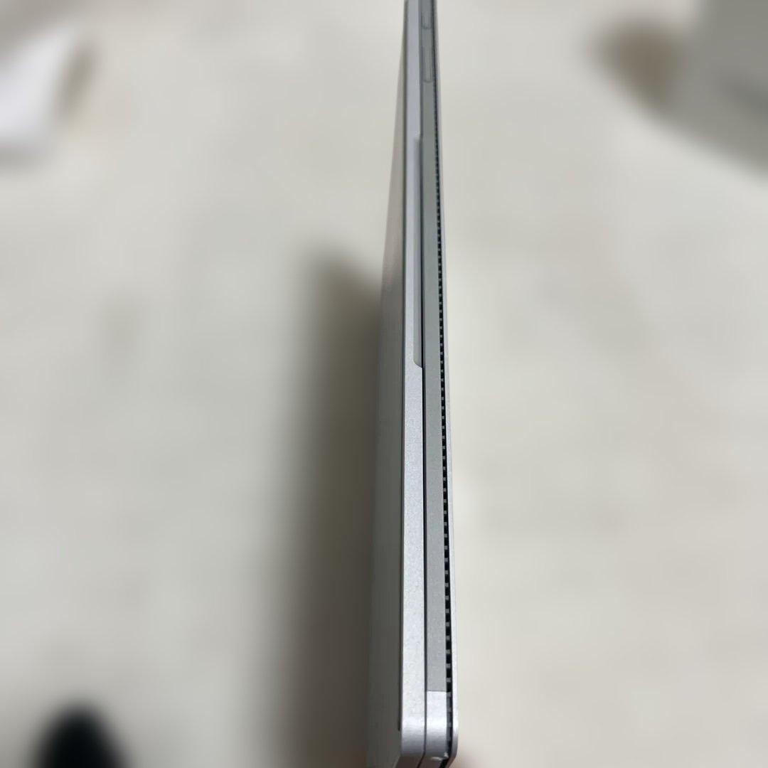 【ジャンク品】Surface Book 2 13インチ i5/8GB/256GB